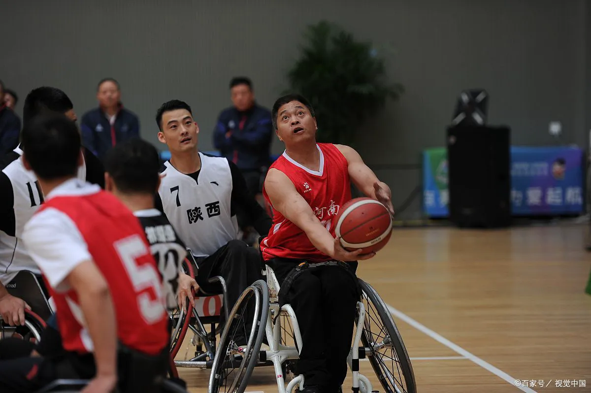 为什么智能穿戴设备对篮球运动员发展重要_1